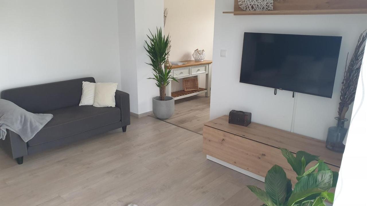 Boardingappartement Windeckblick, ruhige, zentrale Lage mit großem Südbalkon Bühl Exterior foto
